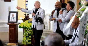 ¡Último adiós! El Gran Combo rinde emotivo homenaje a Rafael Ithier en la Catedral San Juan Bautista